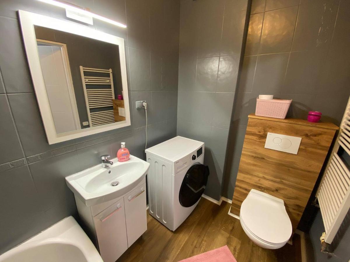 Apartament Wioselko Warszawa Apartment ภายนอก รูปภาพ